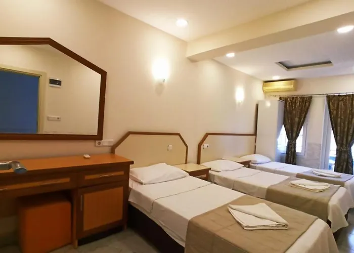 Ideal Hotell Fethiye